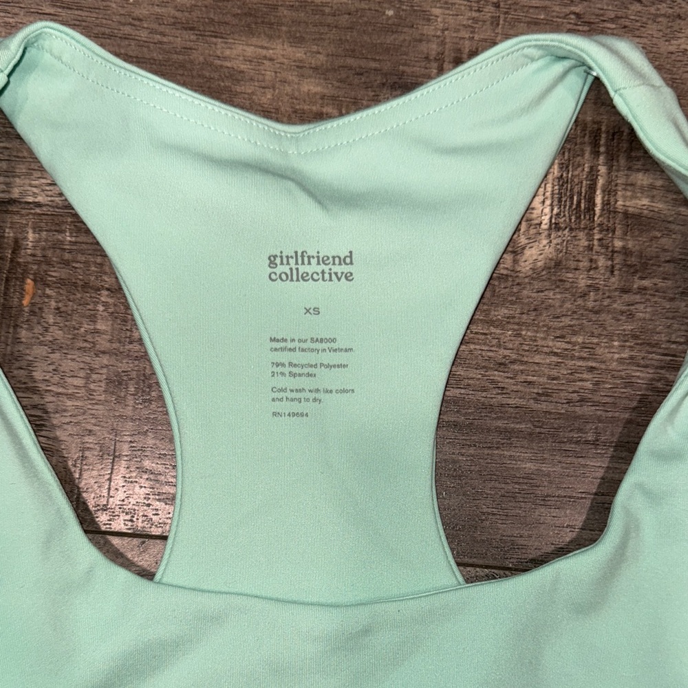 Girlfriend Collective Mint Green Activewear Set - Picture 3 of 8